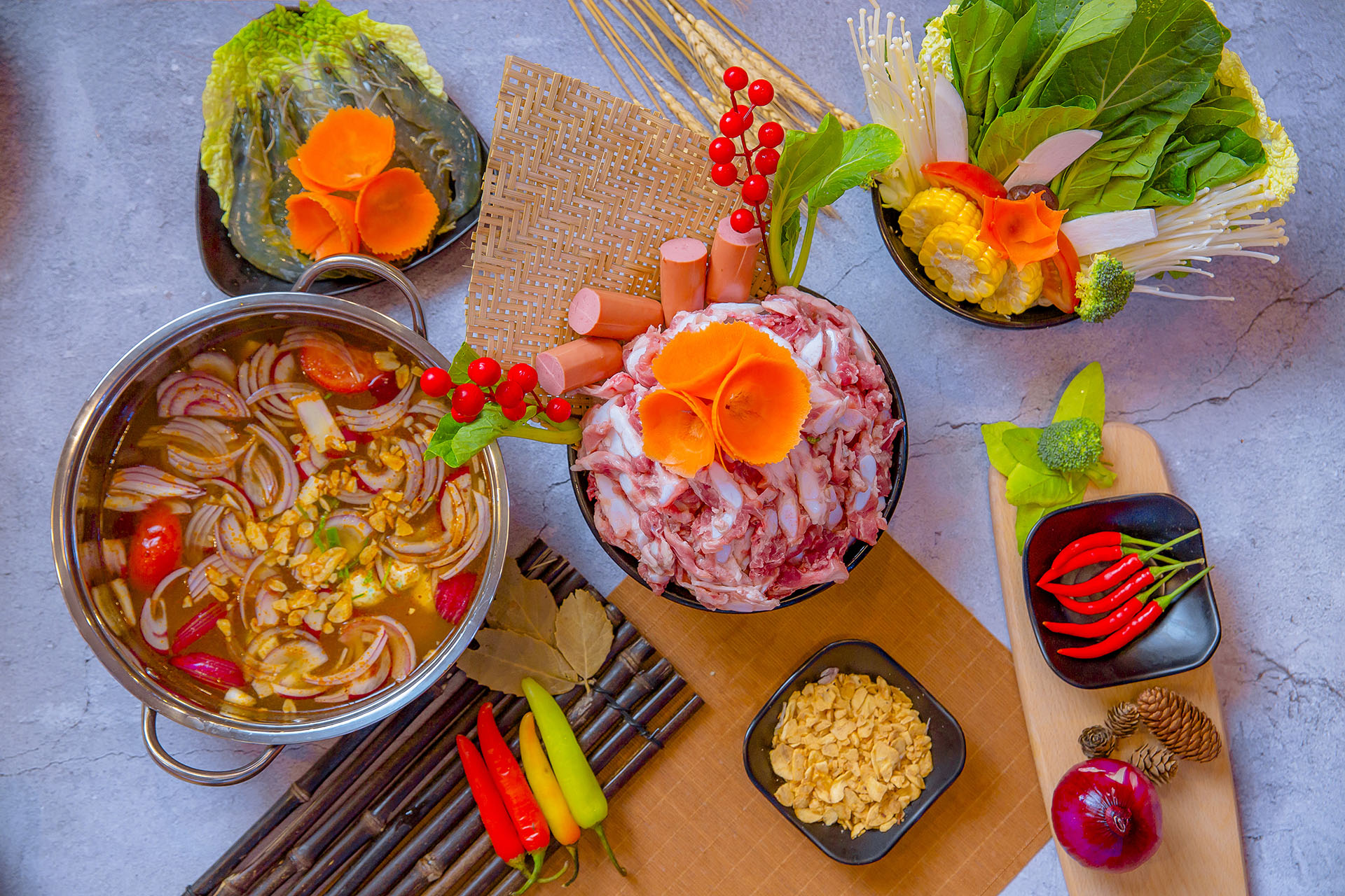 Lẩu Thái Sườn Sụn